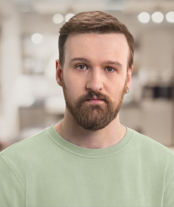 Young white male, not actual Serostim® patient